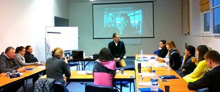 Навыки коммуникаций и установления обратной связи