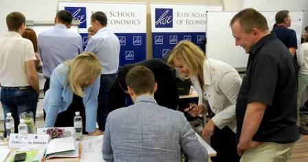 УкрСиббанк, программа развития топ-менеджмента, Анна Власова, KSE